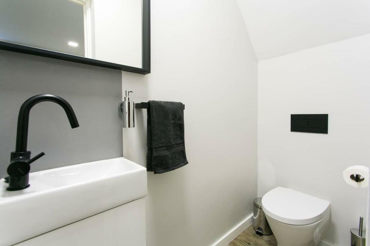The Rose Of Bairro Alto Apartment Lisbon Bagian luar foto